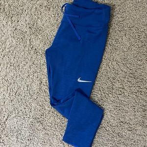 Nike Dri-Fit Capri workout leggings
